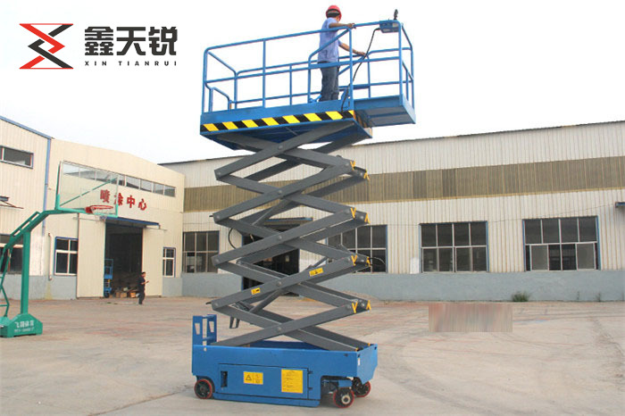 巴音郭楞电动辅助行走升降机